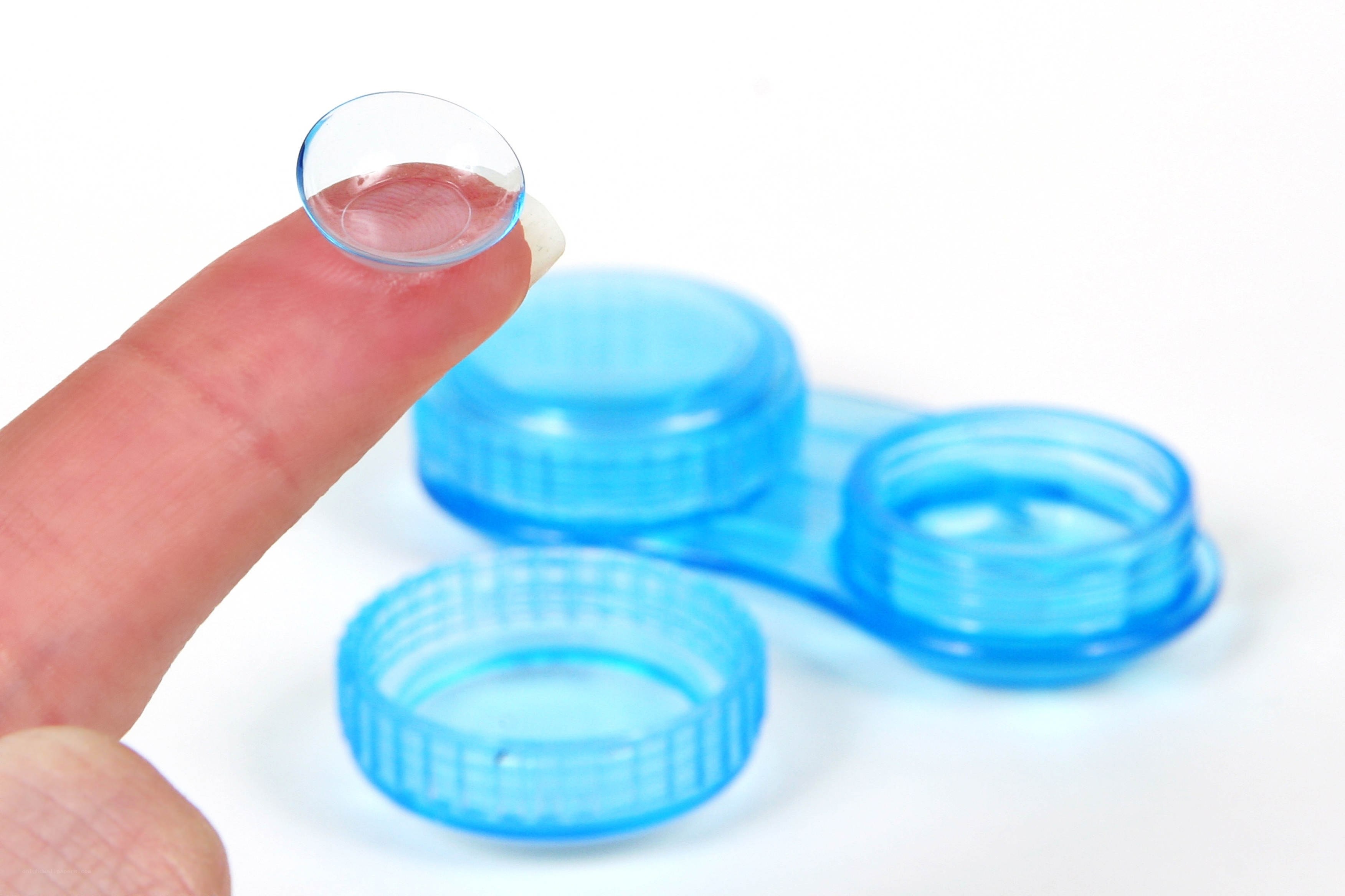 contact lens on finger