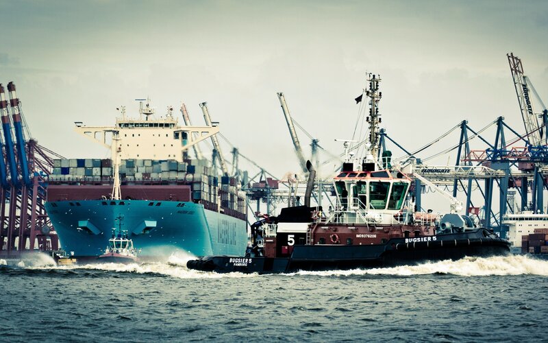 Container Ship and Tugboat — Blue