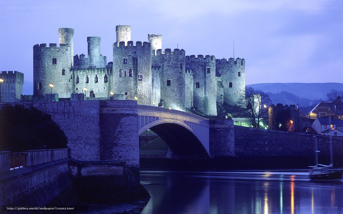 Conwy Castle at dusk