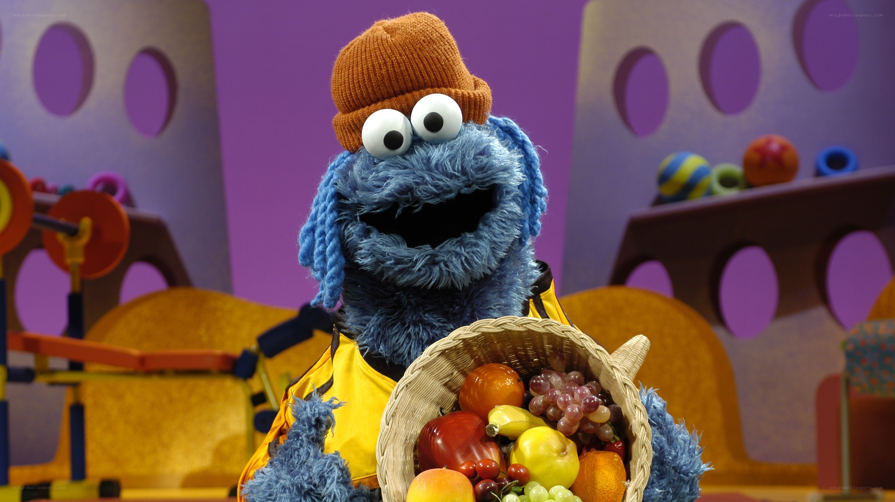 Cookie Monster with fruit basket
