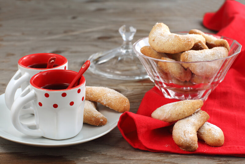 Cookies and Tea Cups