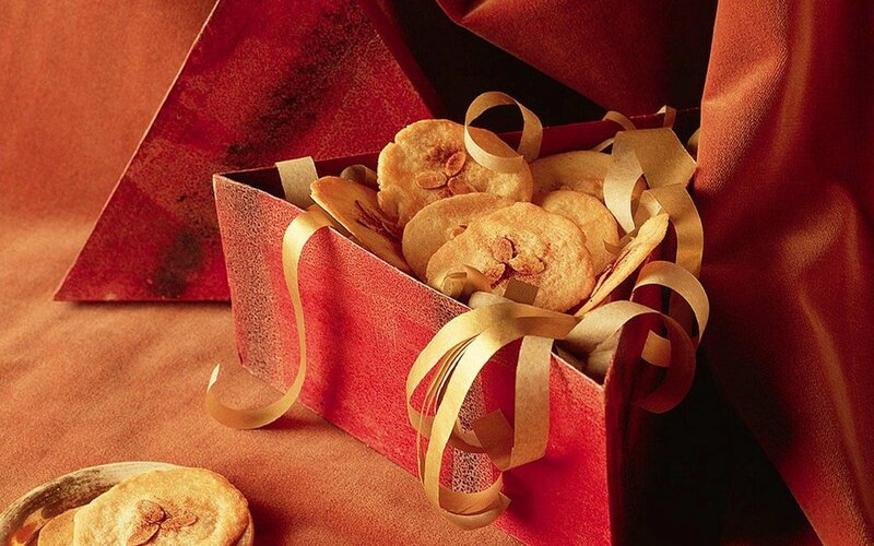 Cookies in a Gift Box — Red, Festive