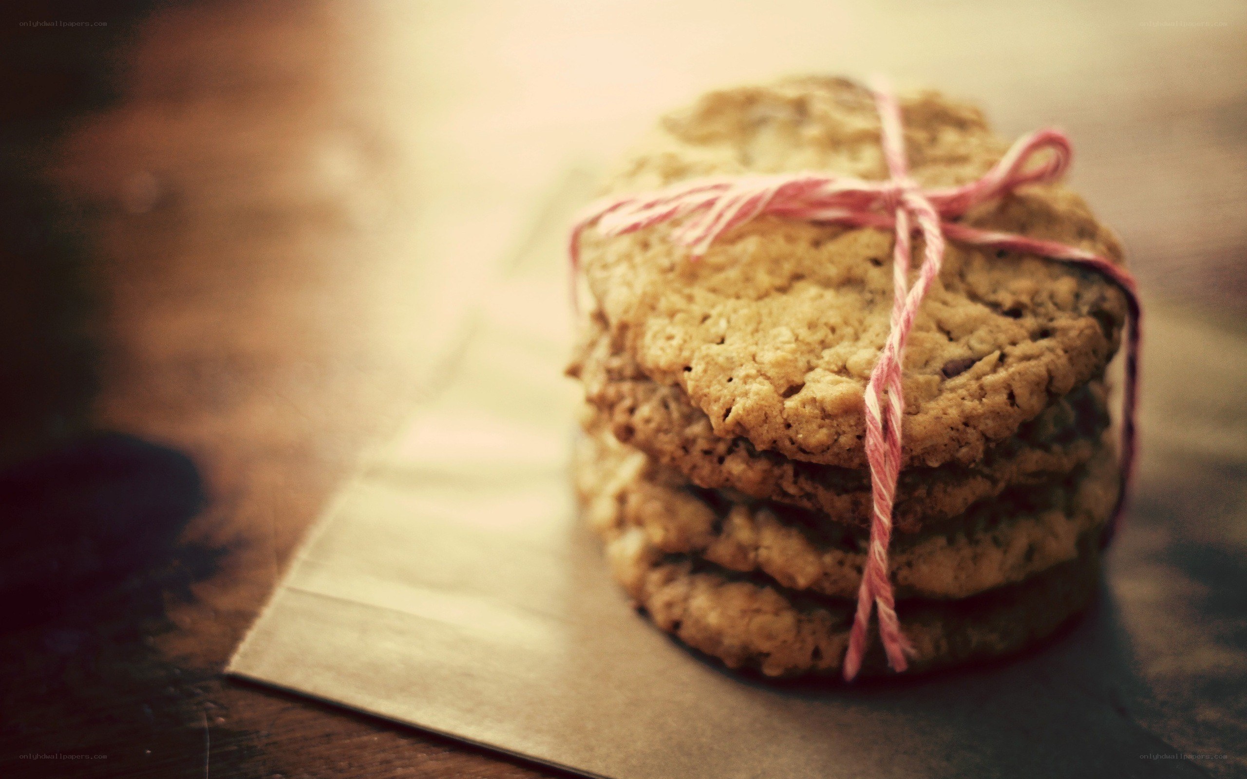 cookies tied with string