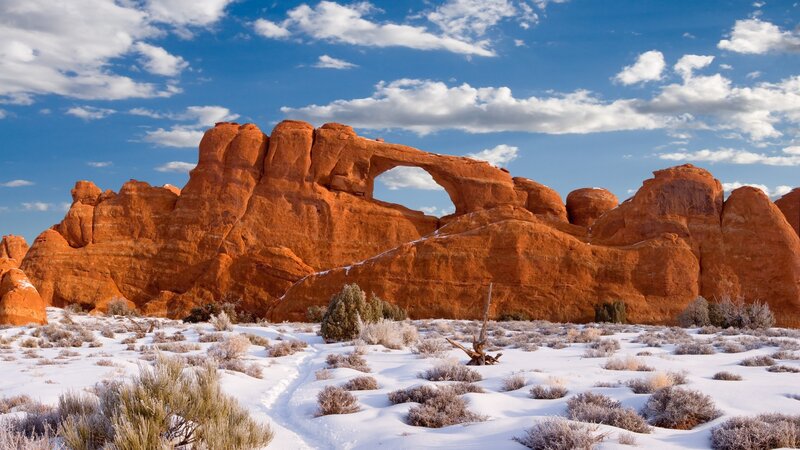 Corona Arch in Snow