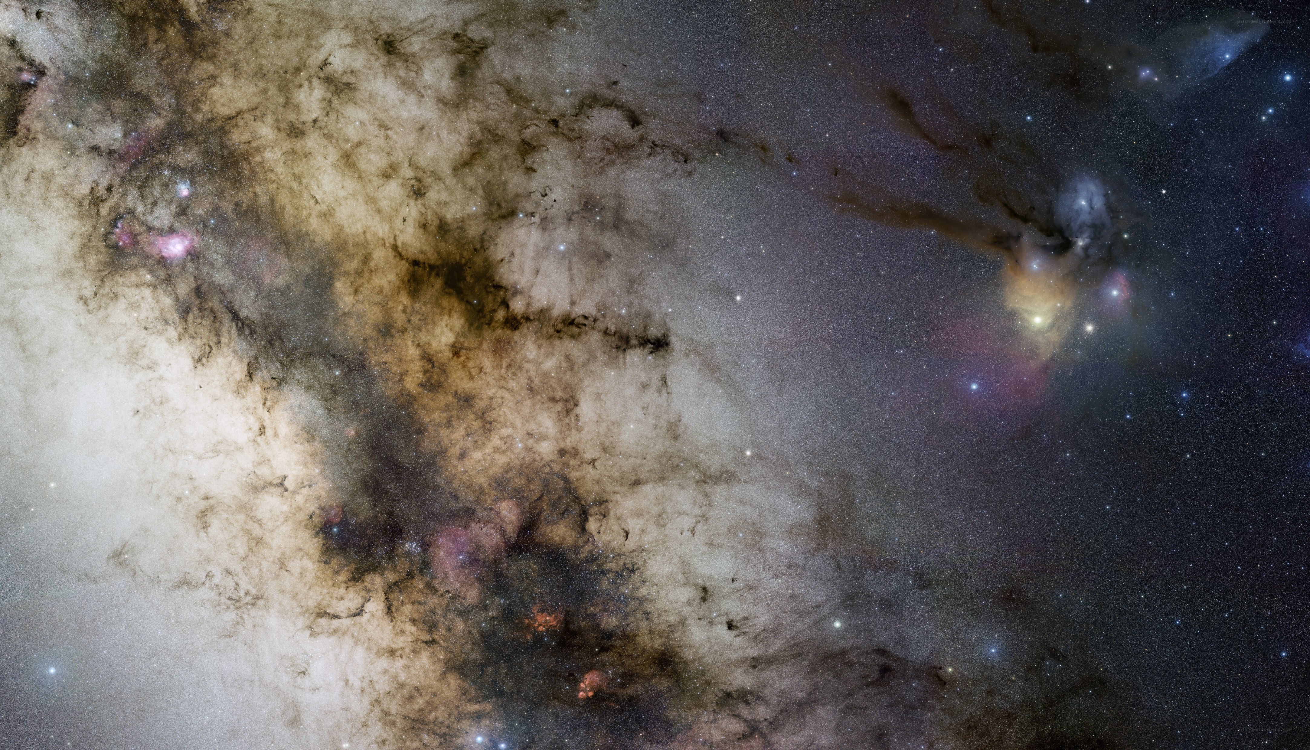 Cosmic cloud in the night sky