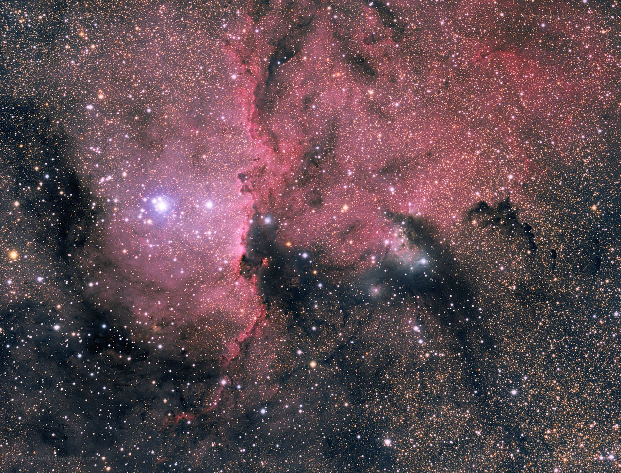 Cosmic cloud with stars