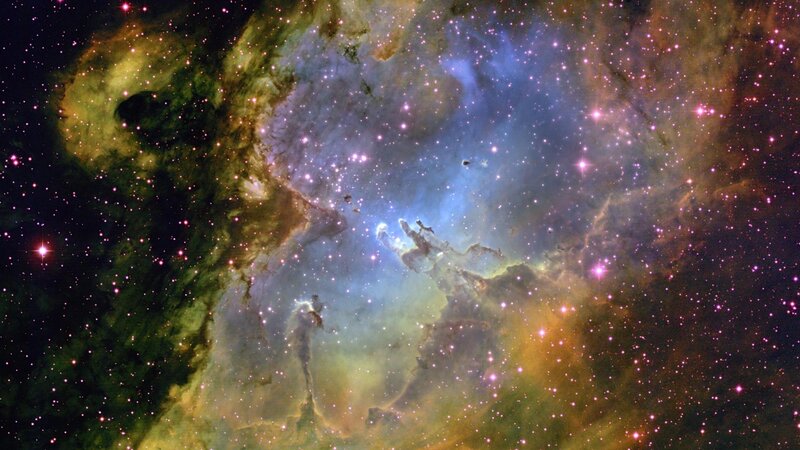 Cosmic pillars in star-forming region