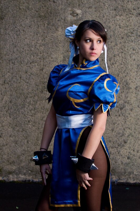 cosplayer as Chun-Li