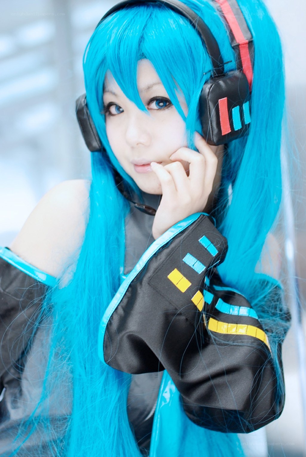 cosplayer as Hatsune Miku