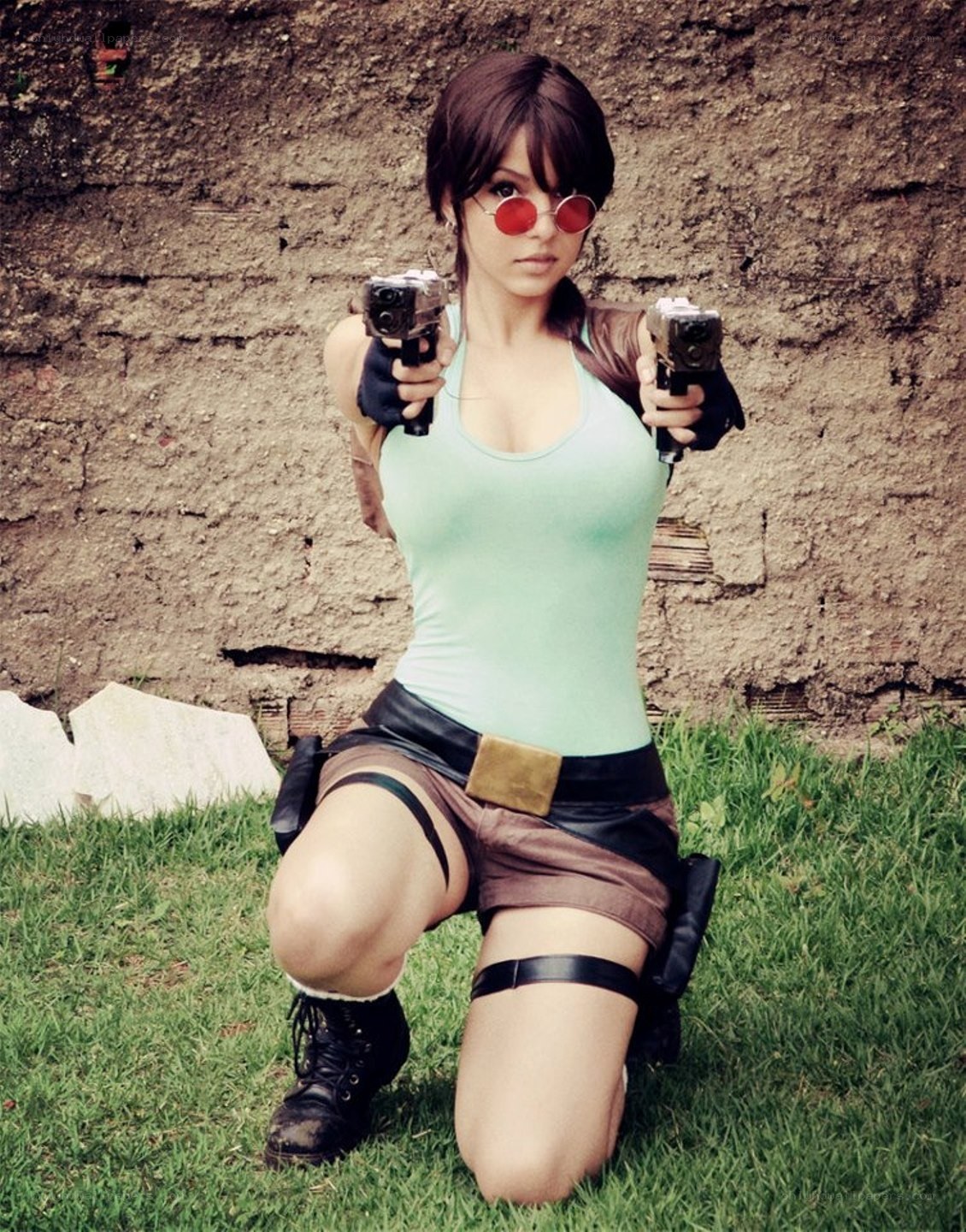 cosplayer as resident evil character