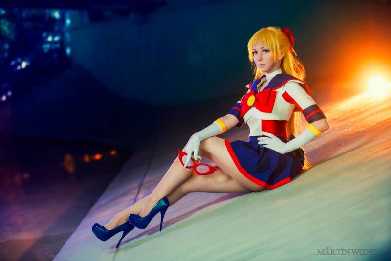 cosplayer as sailor moon