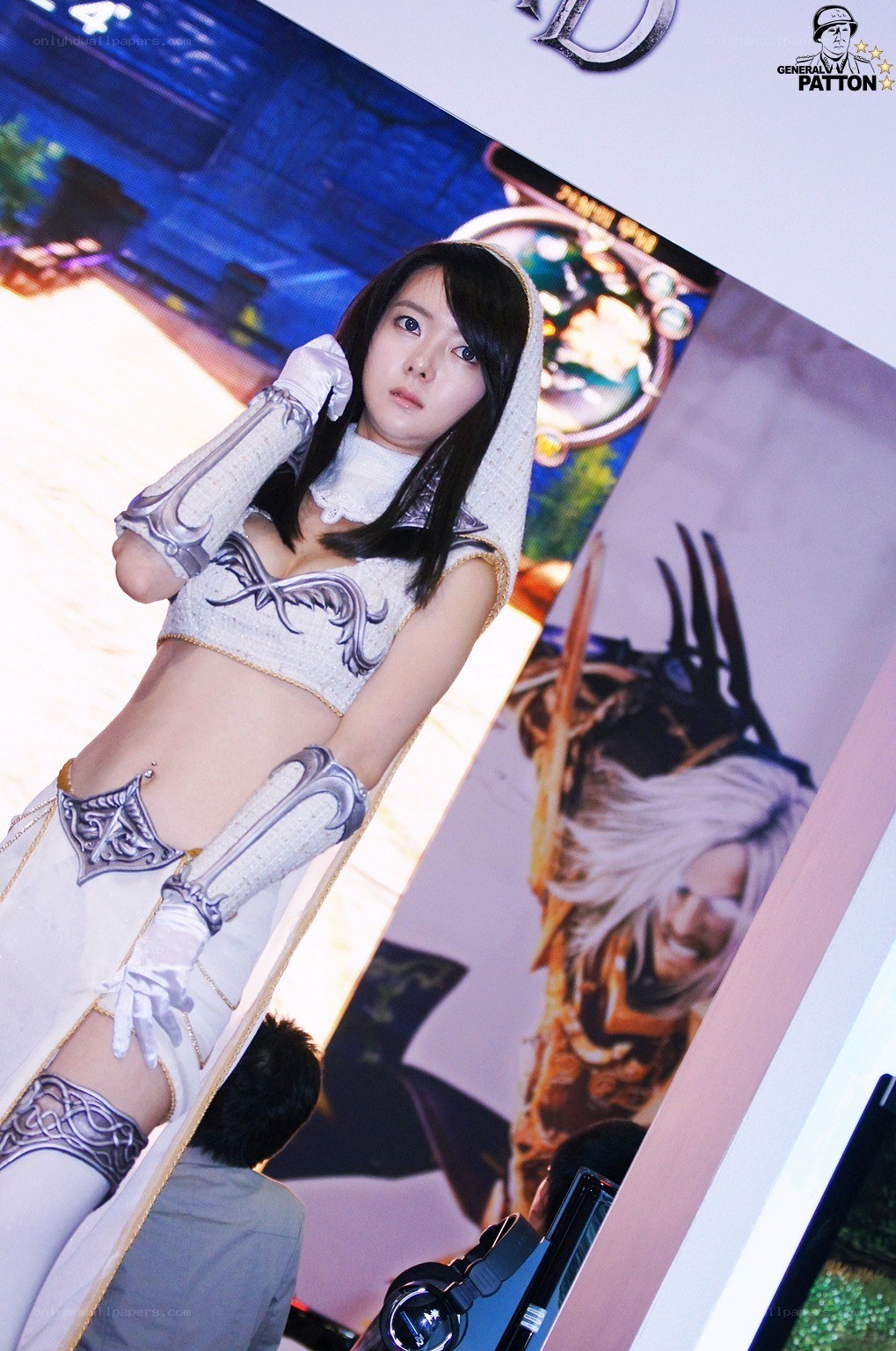 cosplayer at gaming event