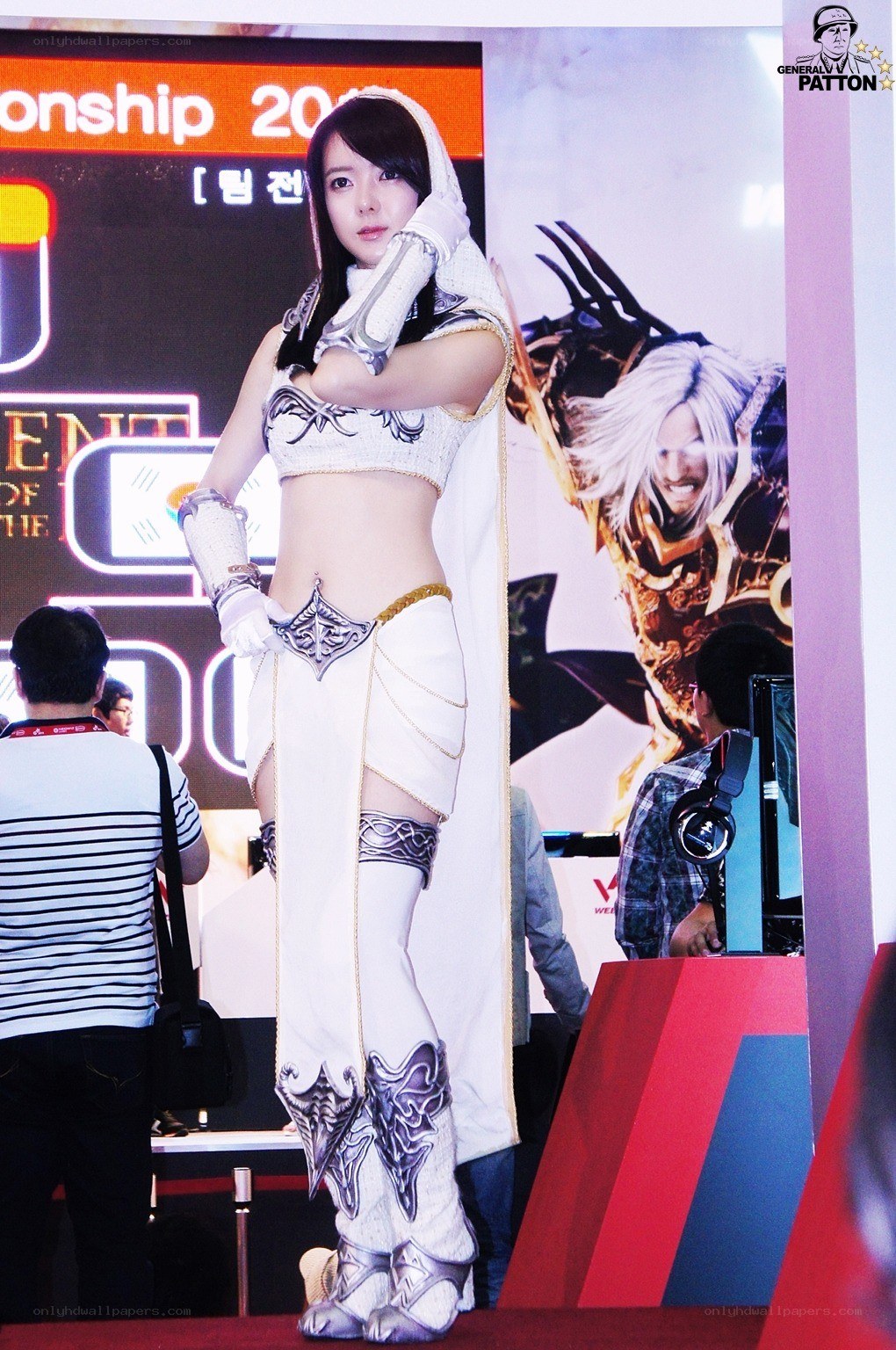 cosplayer at gaming event