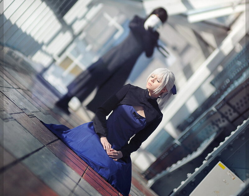 Cosplayer in Blue Dress — Dramatic