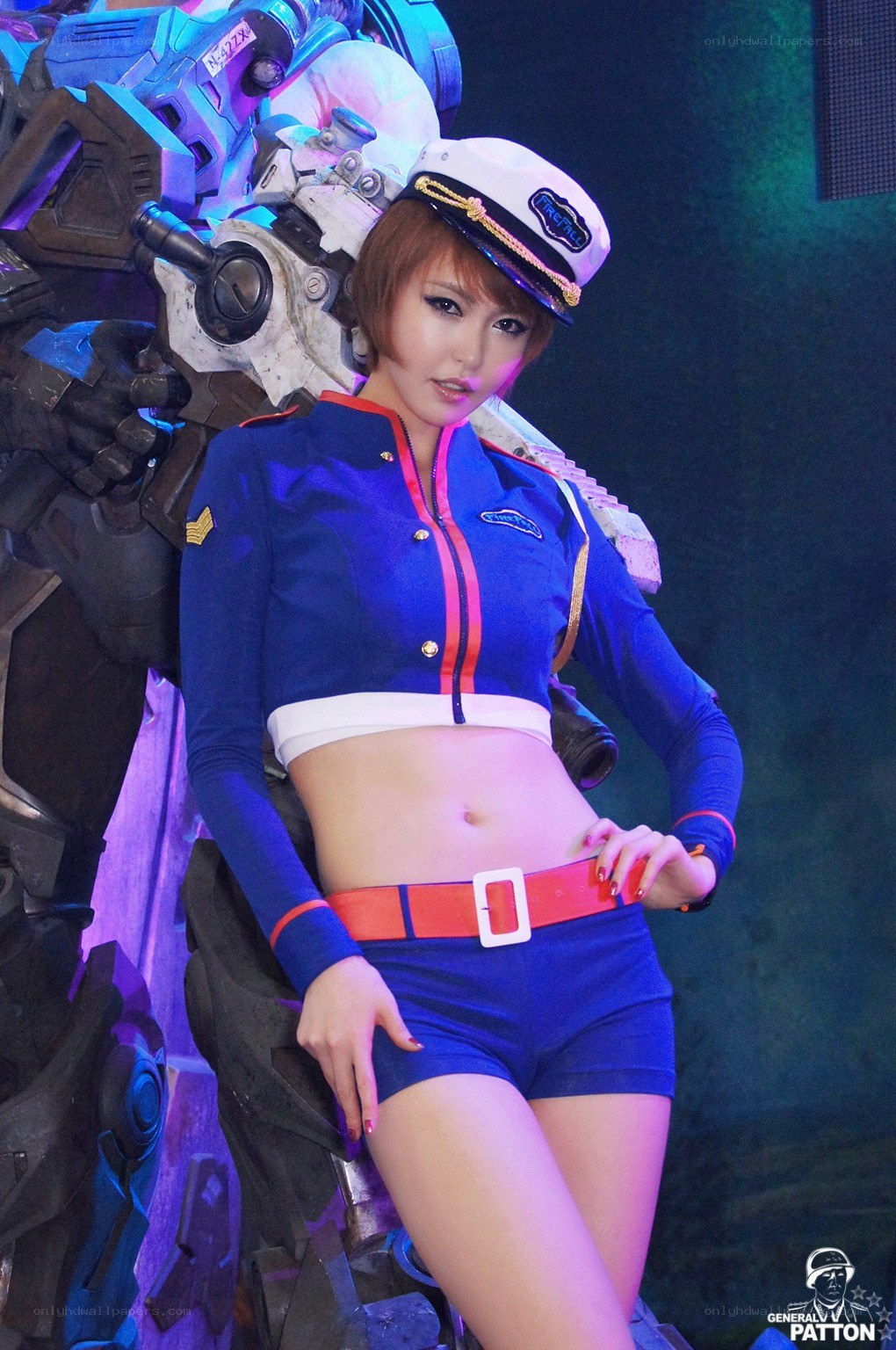 cosplayer in blue uniform