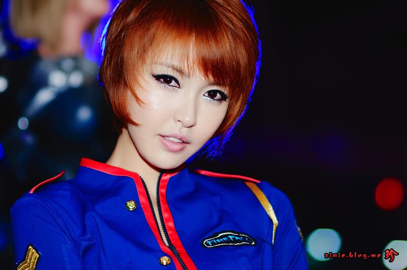 cosplayer in blue uniform