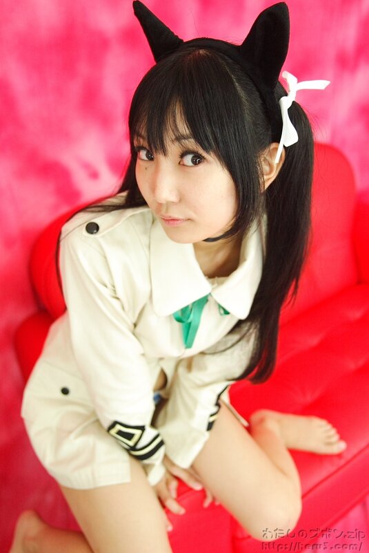 cosplayer in cat ears