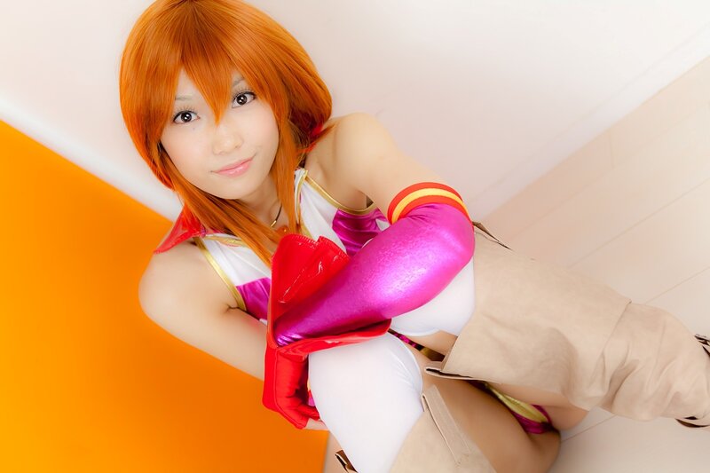 cosplayer in colorful costume