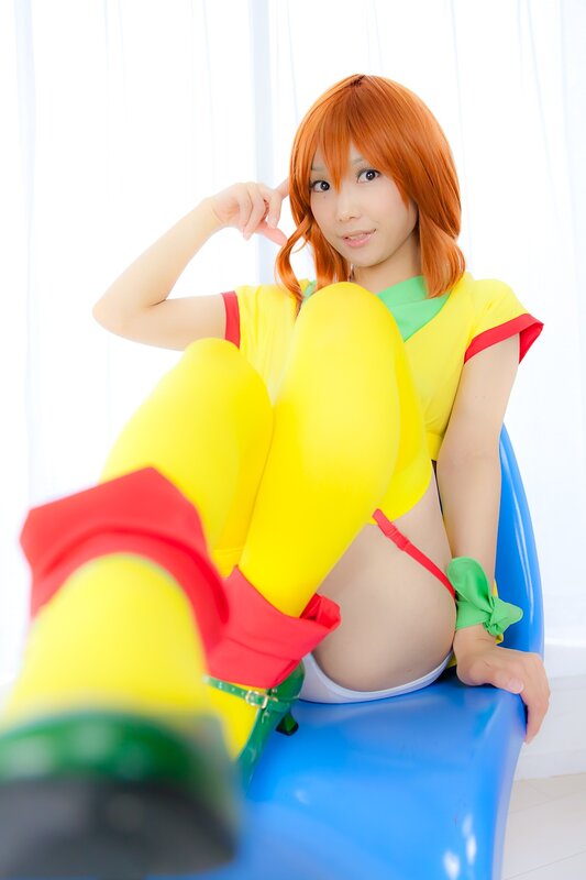 cosplayer in colorful costume