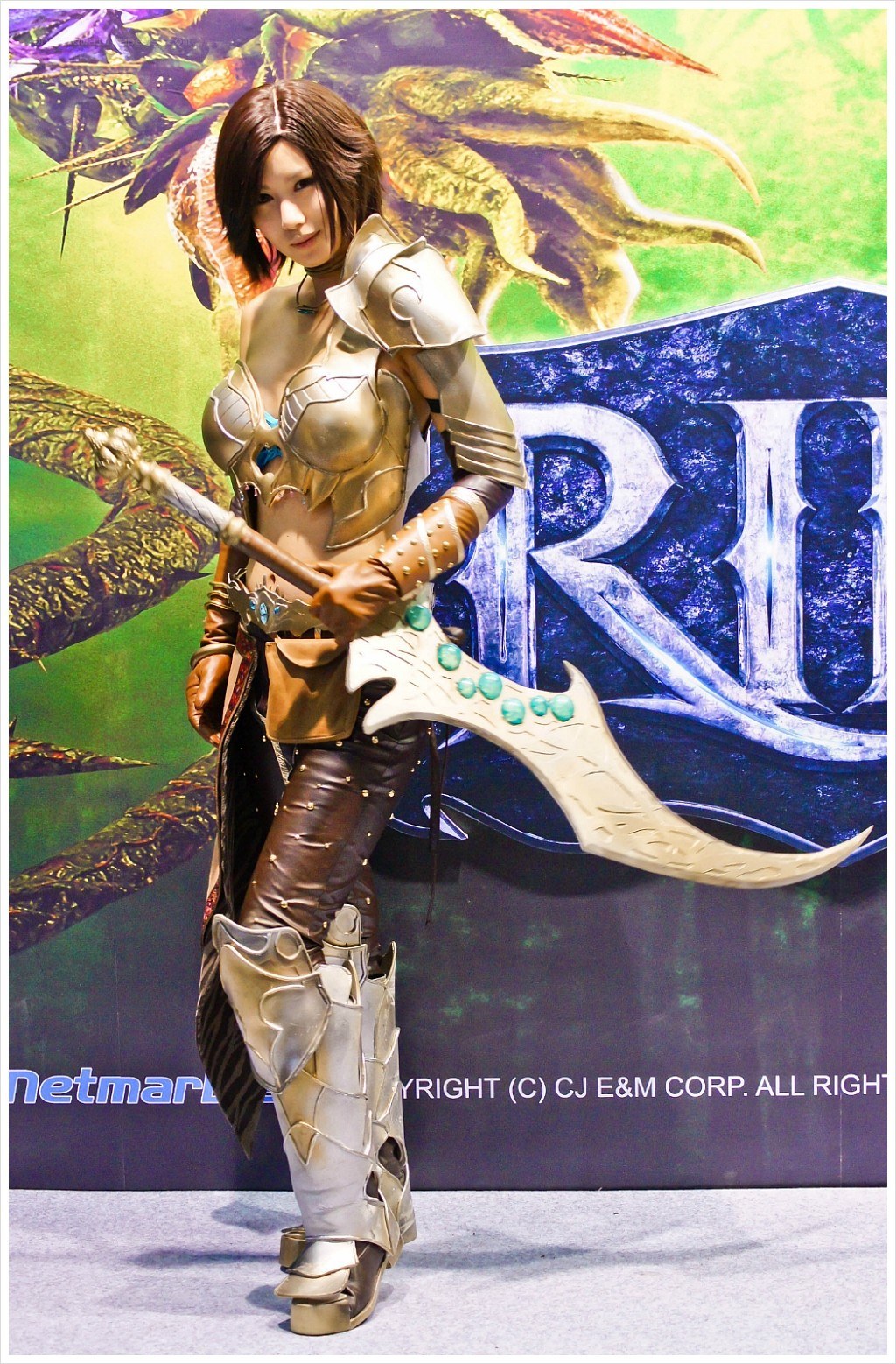 cosplayer in golden armor