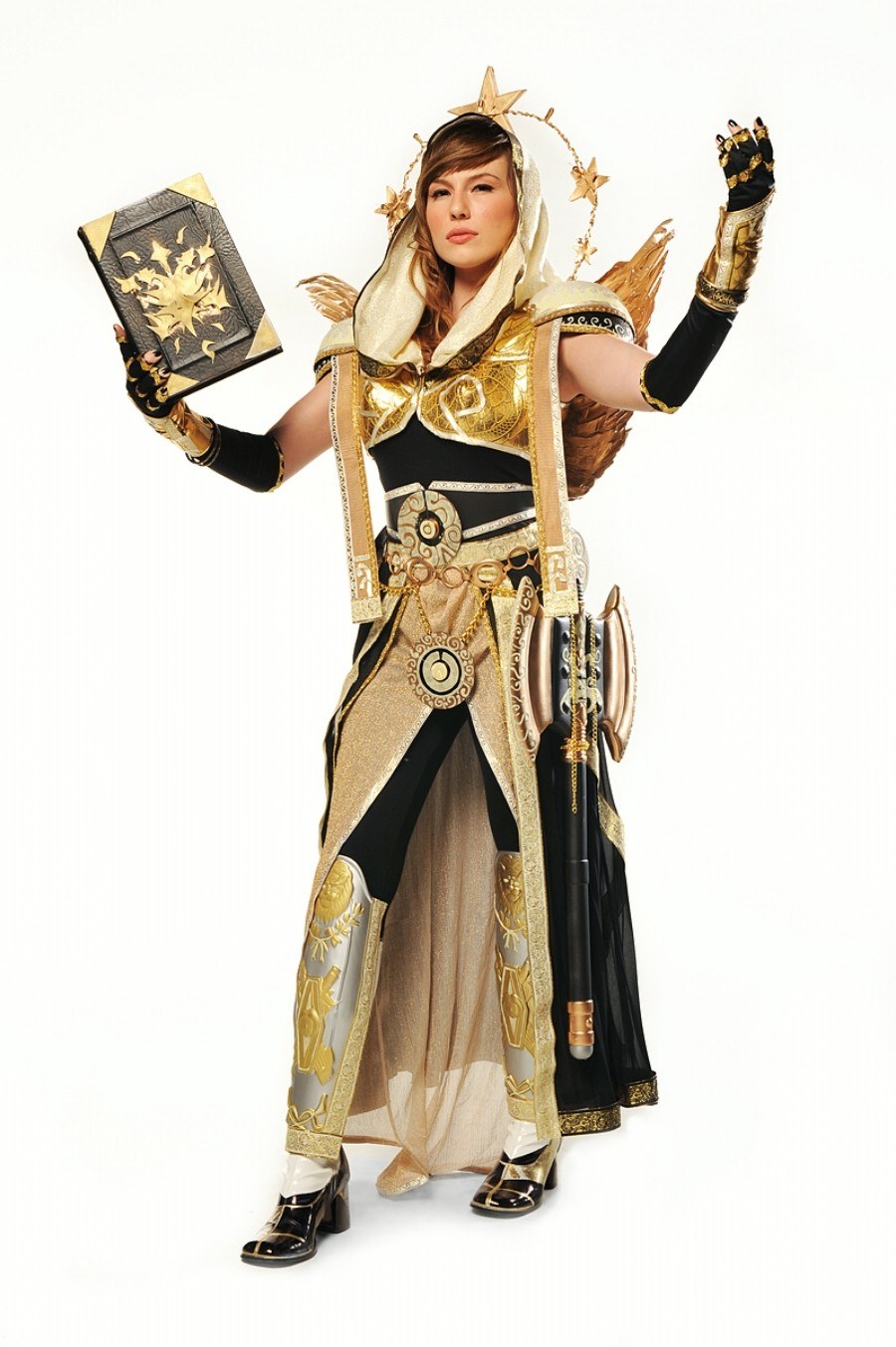 cosplayer in golden armor