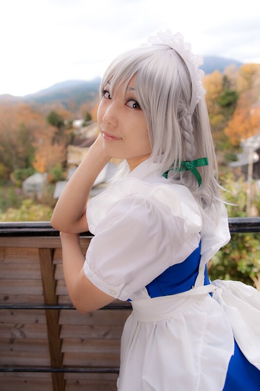 cosplayer in maid outfit