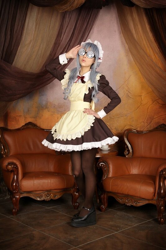 cosplayer in maid outfit