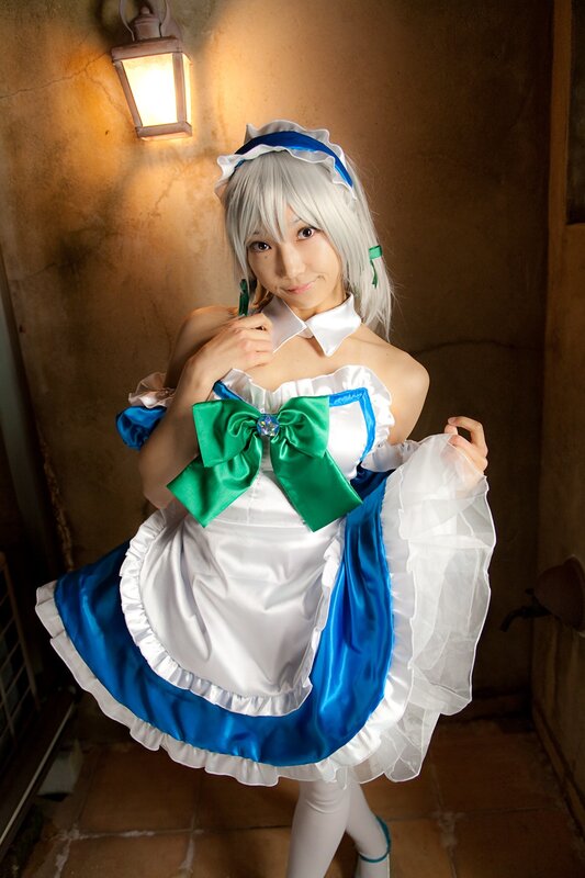 cosplayer in maid outfit