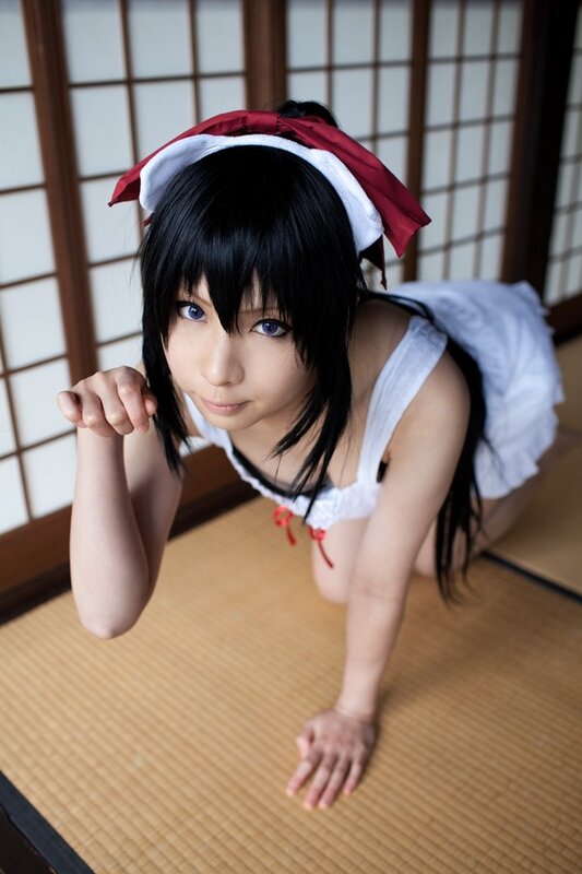 cosplayer in maid outfit
