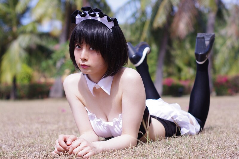 cosplayer in maid outfit