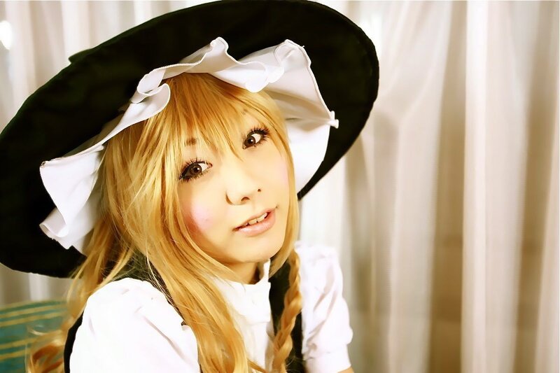 cosplayer in maid outfit