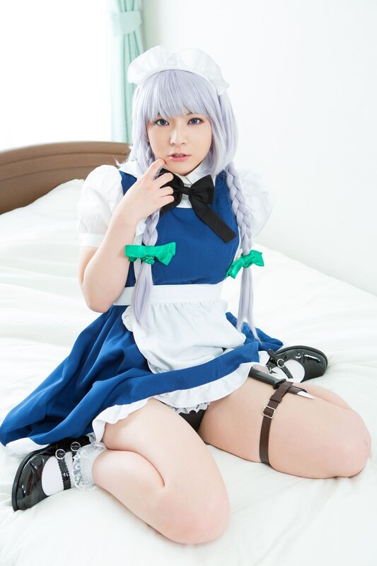 cosplayer in maid outfit