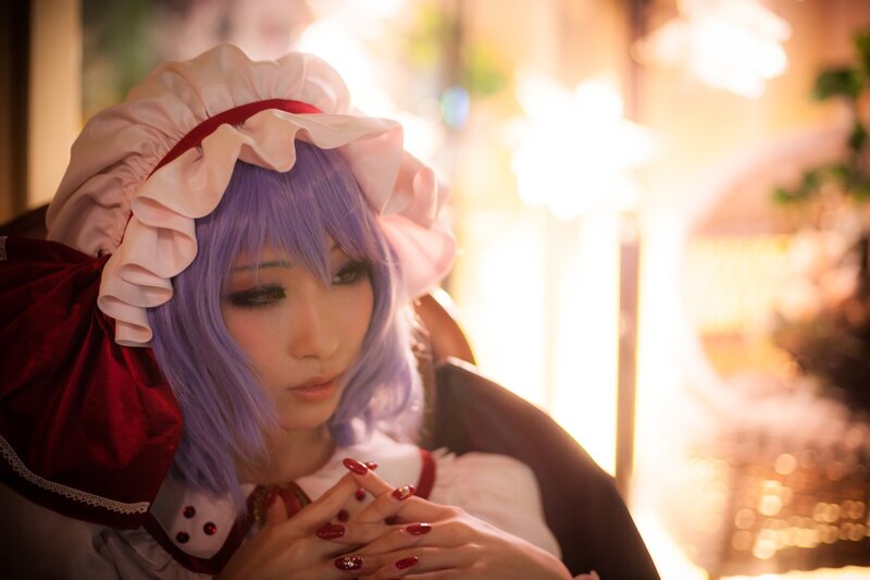 cosplayer in maid outfit