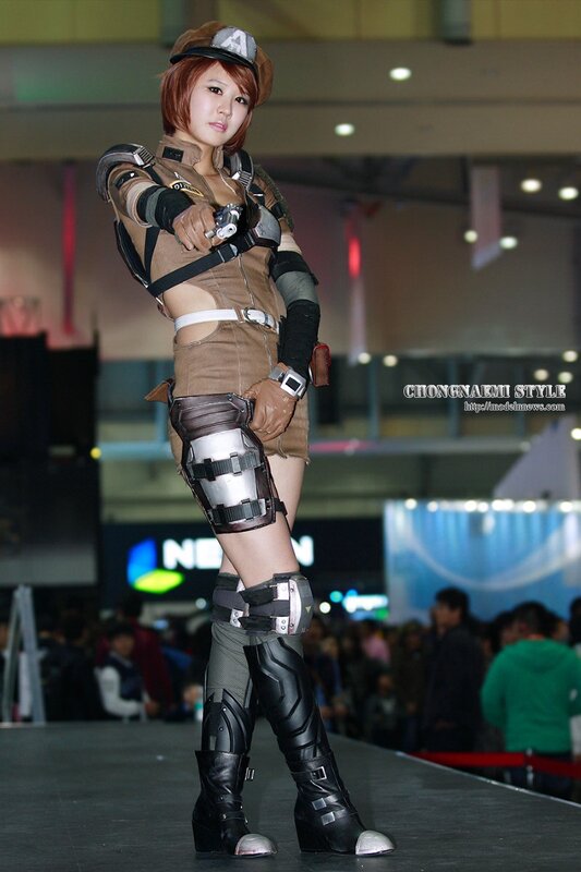 cosplayer in military-style costume