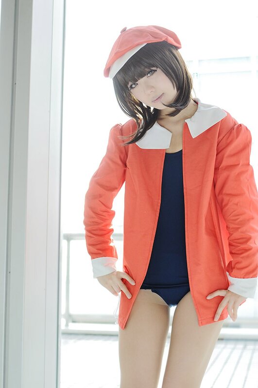 cosplayer in orange jacket