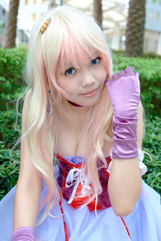 cosplayer in purple dress