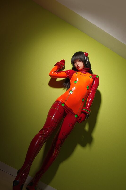 cosplayer in red and orange suit