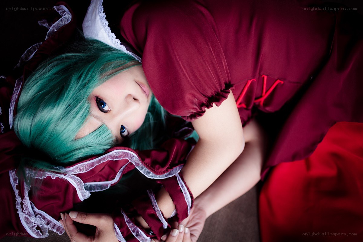 cosplayer in red dress