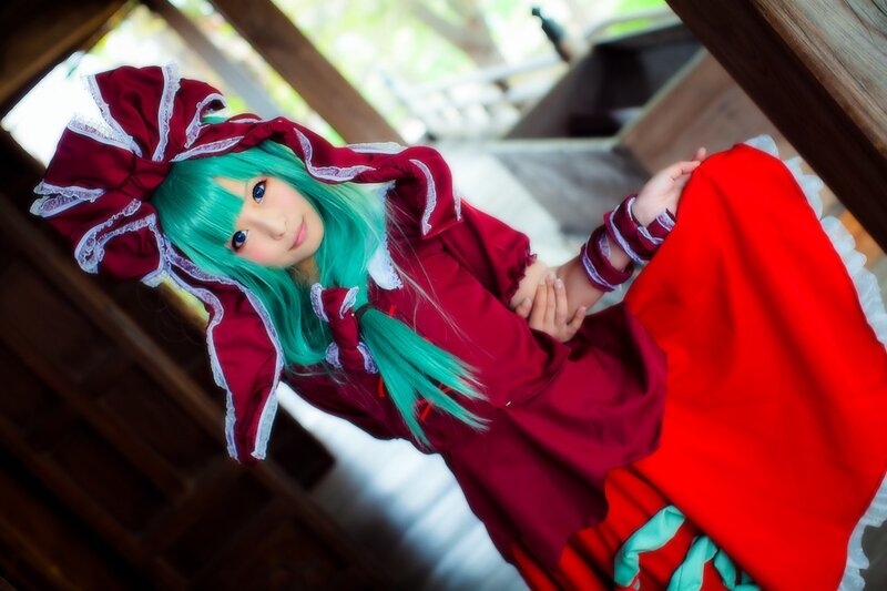 cosplayer in red dress