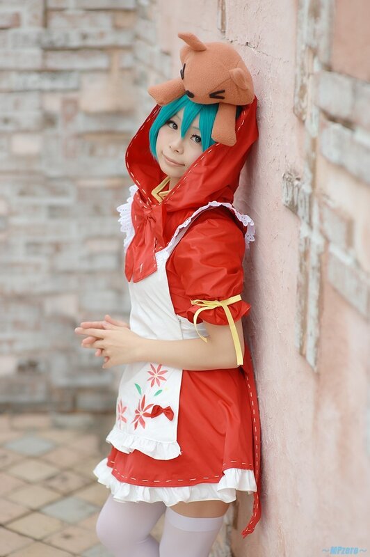 Cosplayer in Red Dress — Playful, Afternoon, Photograph