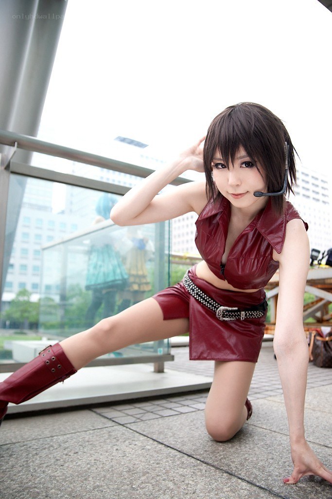 cosplayer in red outfit
