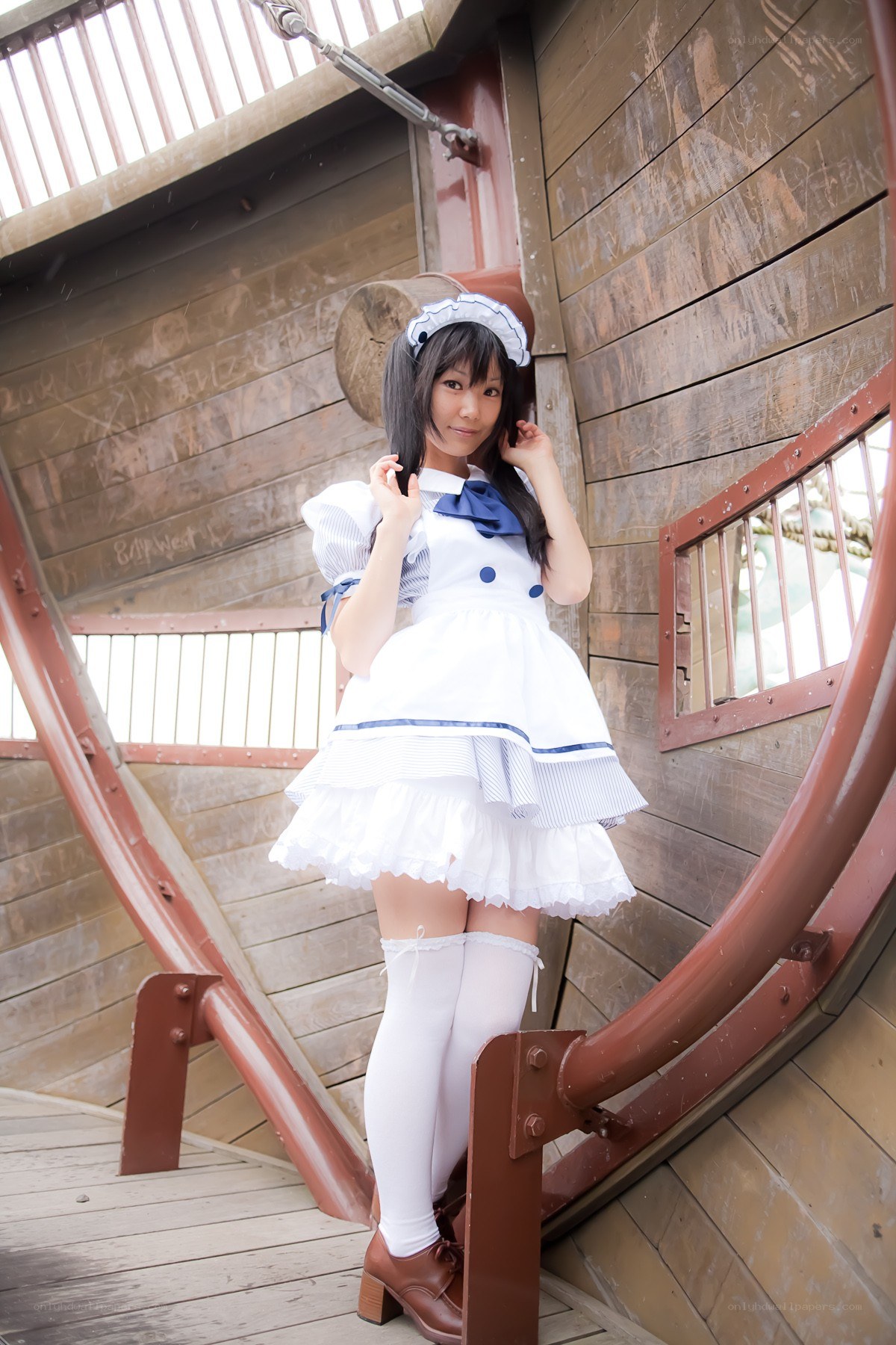 cosplayer in sailor outfit