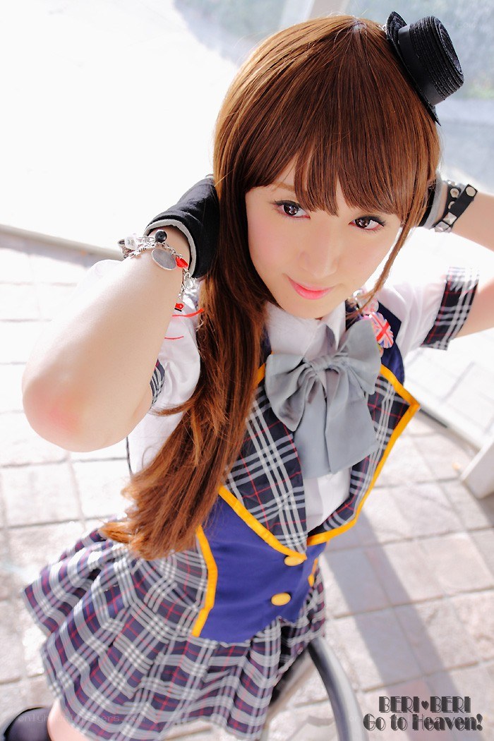 cosplayer in school uniform