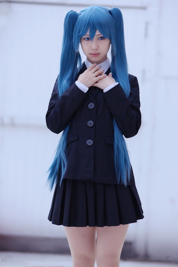 cosplayer in school uniform