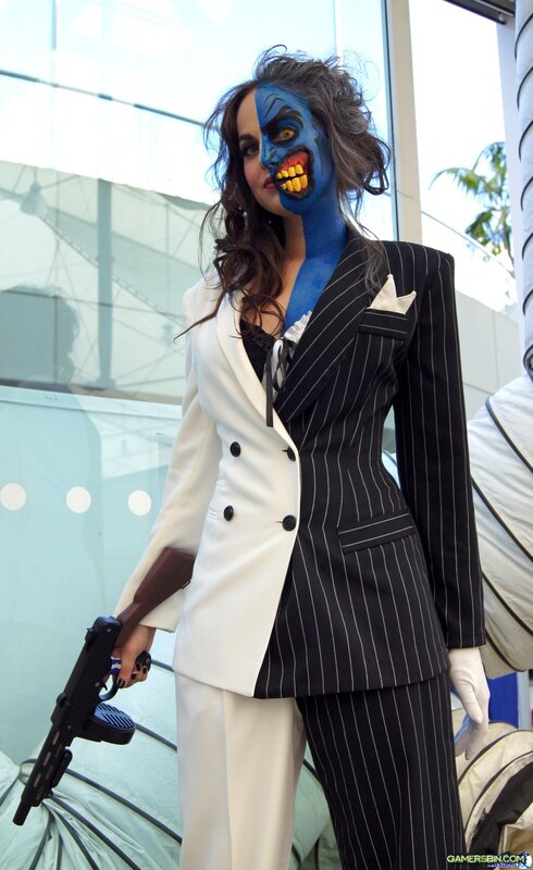 cosplayer in split-face costume