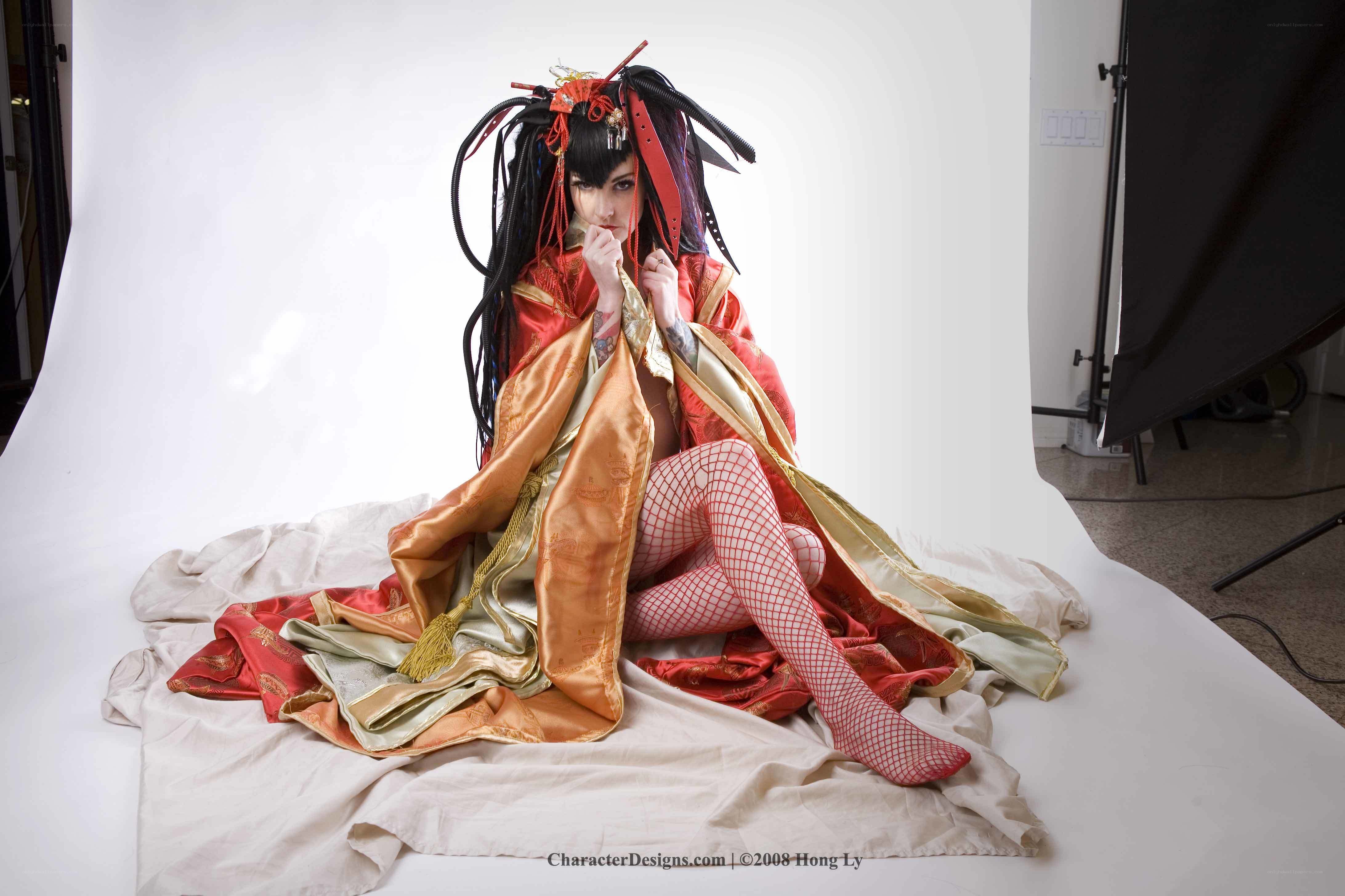 cosplayer in traditional costume