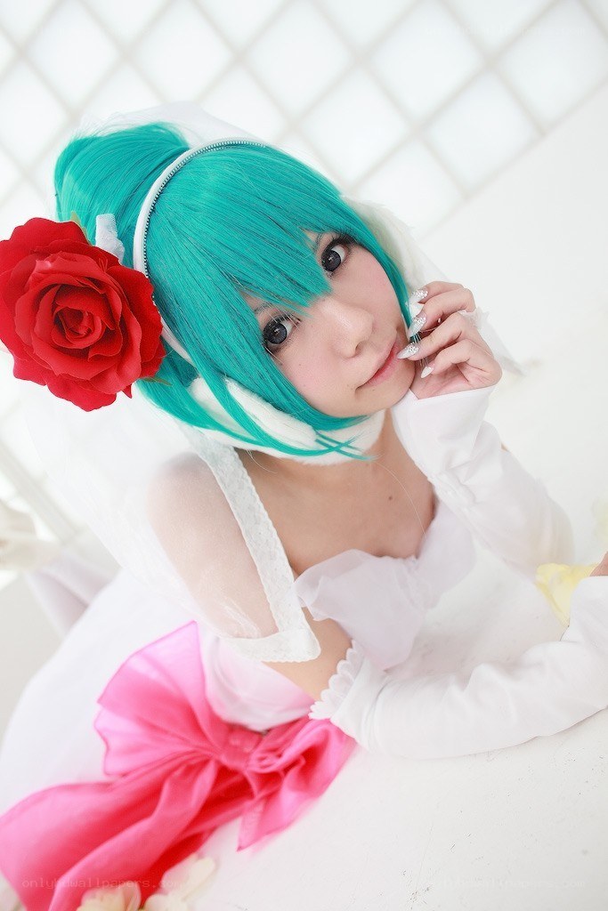 cosplayer in wedding outfit