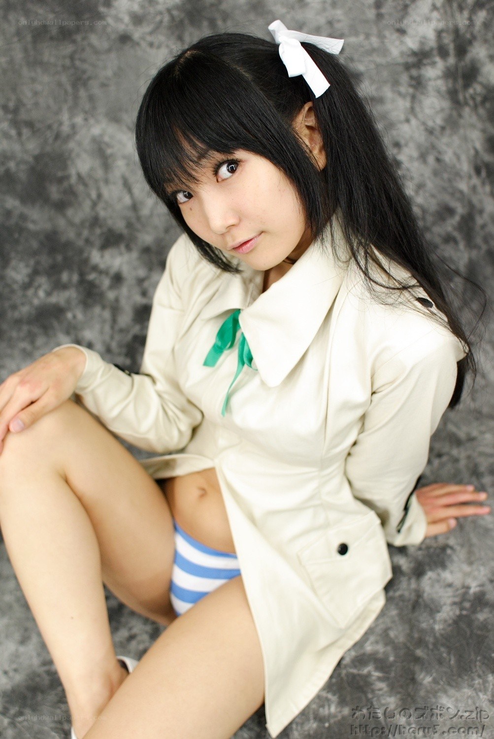 cosplayer in white coat