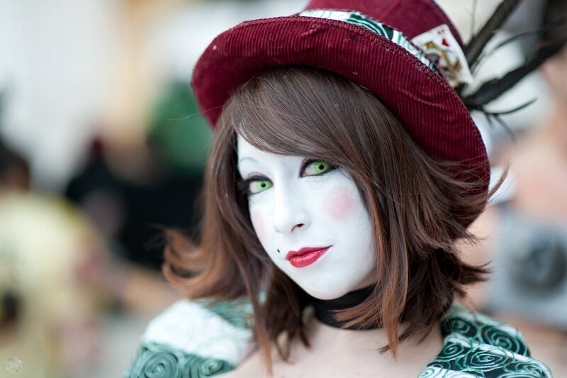 cosplayer in white face paint