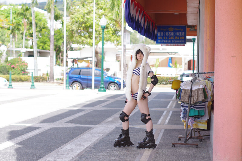 cosplayer on roller skates
